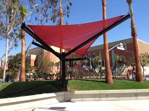 red triangle usa shade