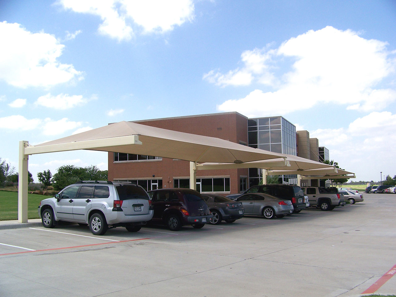 multiples usa shades covering outdoor parking spots